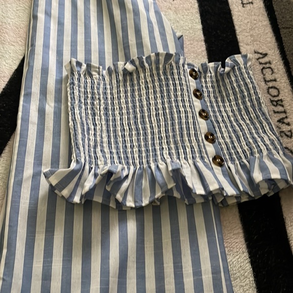 Summer outfits - Picture 3 of 4